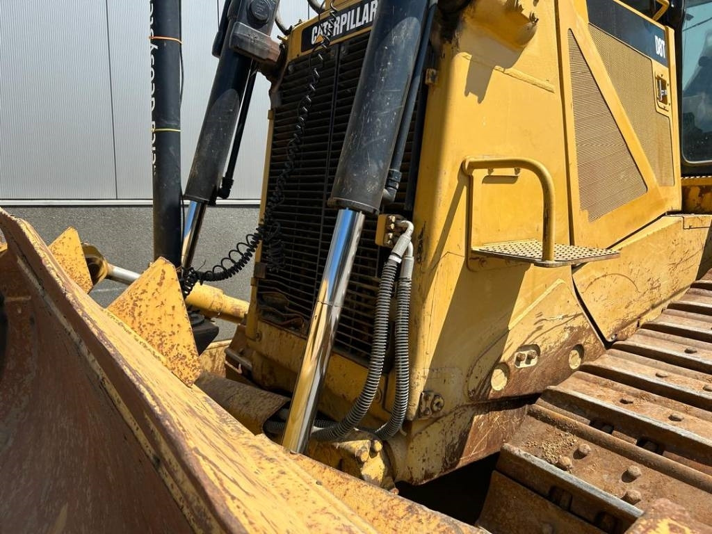 Булдожер CAT D 8 T (Leica GPS): слика 29