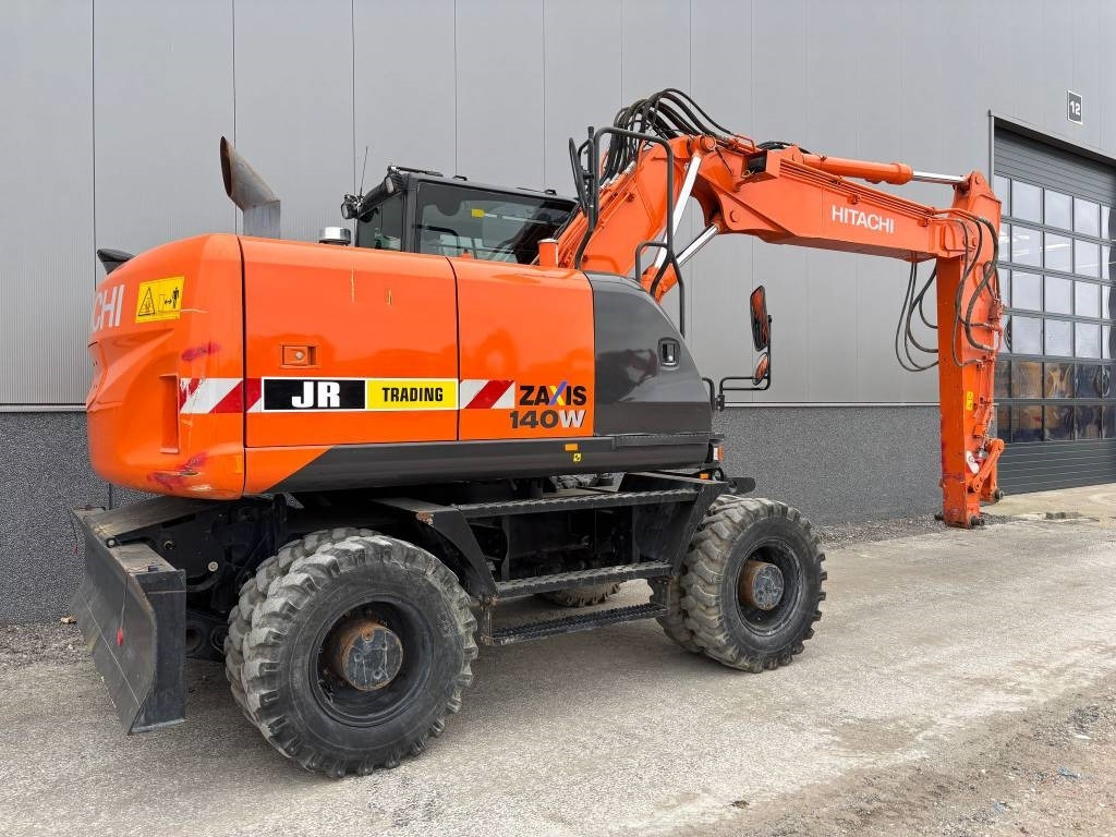 Hitachi ZX 140 W-5B - Багер на тркала: слика 5 Hitachi ZX 140 W-5B - Багер на тркала: слика 5