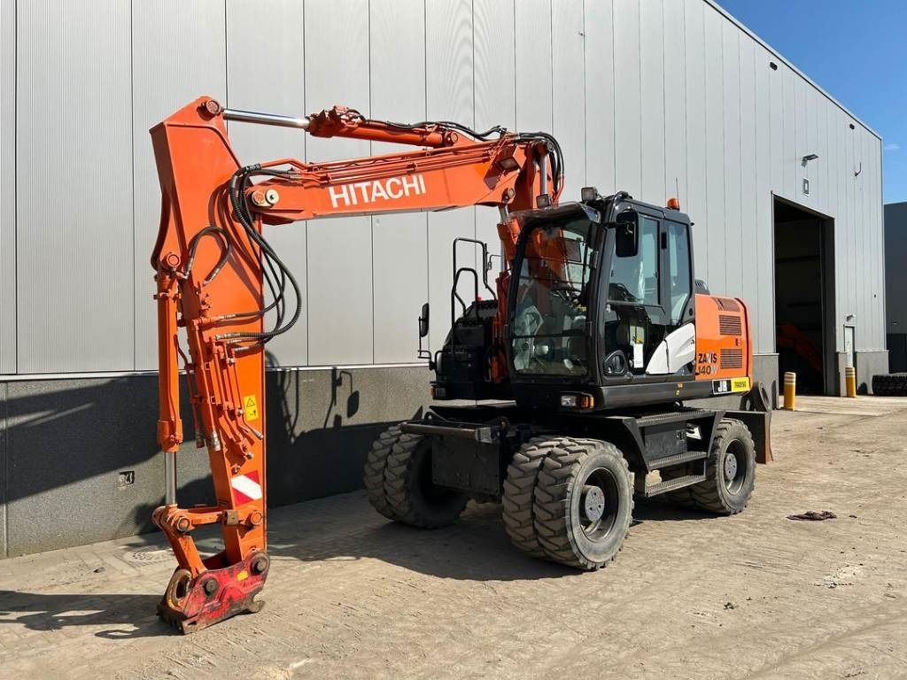 Hitachi ZX 140 W-5B - Багер на тркала: слика 2 Hitachi ZX 140 W-5B - Багер на тркала: слика 2