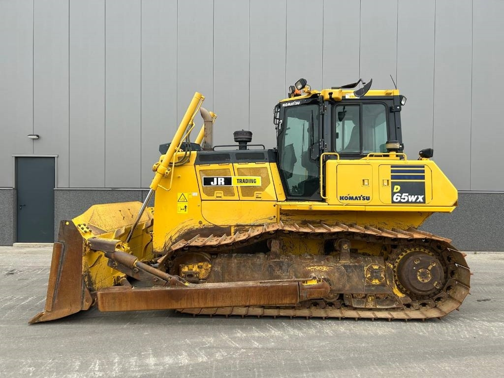 Komatsu D 65 WX-18 - Булдожер: слика 2 Komatsu D 65 WX-18 - Булдожер: слика 2