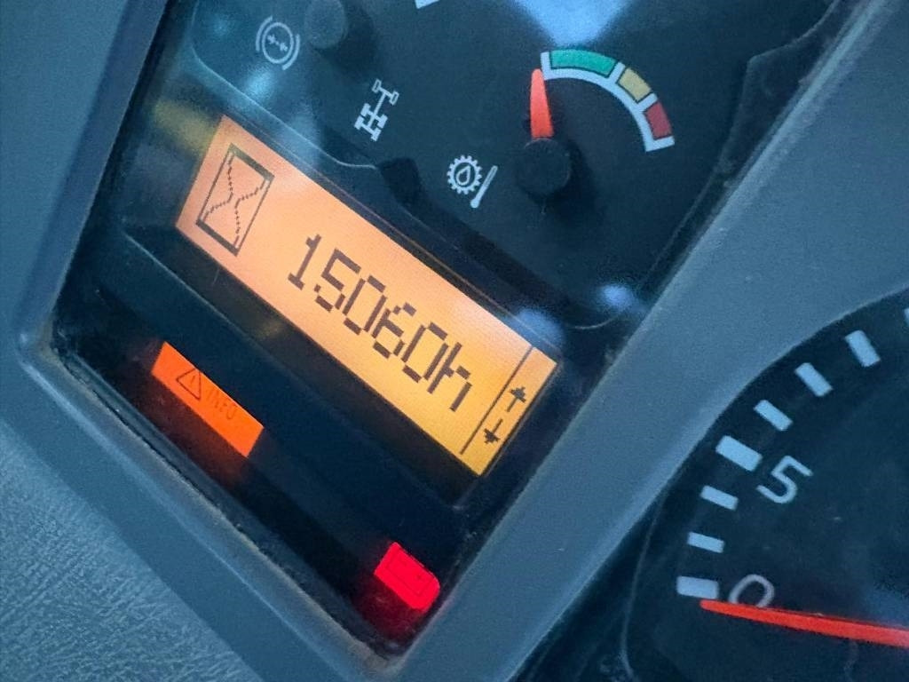 Volvo A 25 E (Under Preparation)  - Зглобен истоварувач: слика 3 Volvo A 25 E (Under Preparation)  - Зглобен истоварувач: слика 3