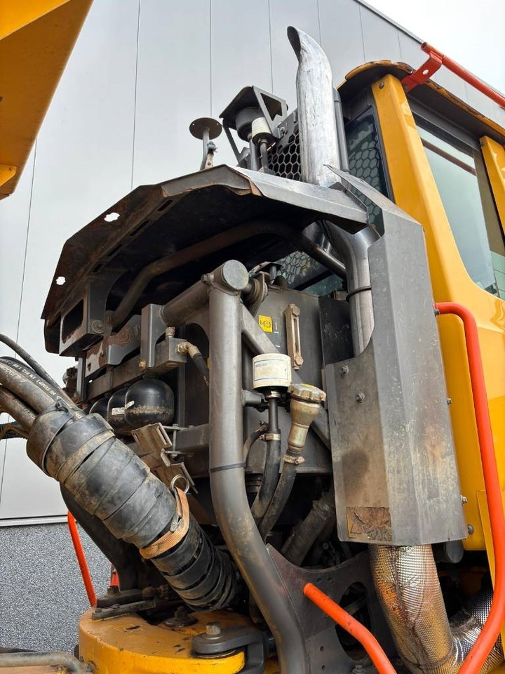 Зглобен истоварувач Volvo A 30 G (Under Preparation): слика 14 Зглобен истоварувач Volvo A 30 G (Under Preparation): слика 14