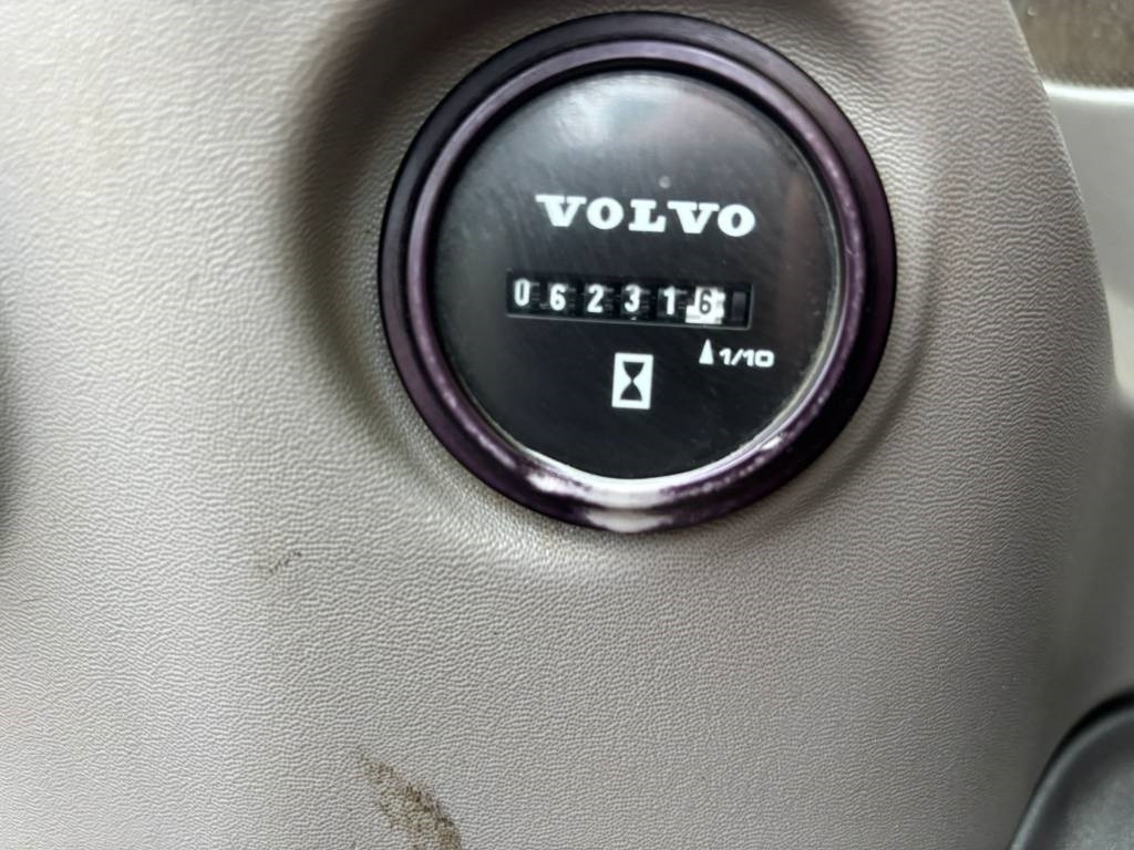 Volvo ECR 355 EL (Under Preparation) - Багер гасеничар: слика 3 Volvo ECR 355 EL (Under Preparation) - Багер гасеничар: слика 3