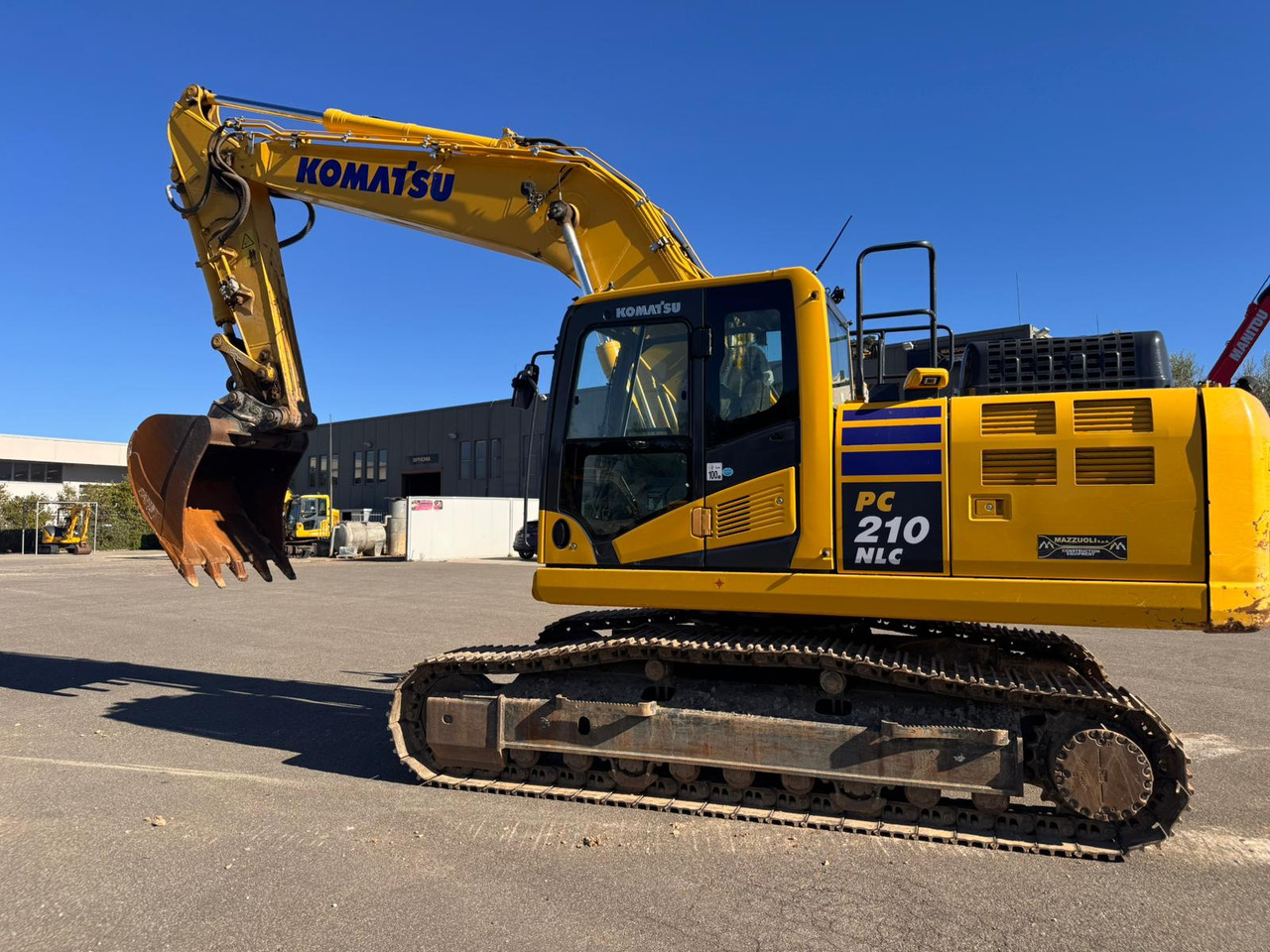 KOMATSU PC210 NLC-11 - Багер: слика 2 KOMATSU PC210 NLC-11 - Багер: слика 2