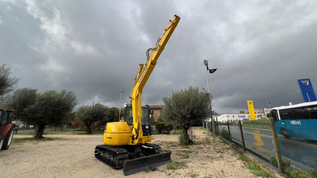 Komatsu PC80 MR-5 - Мини багер: слика 5 Komatsu PC80 MR-5 - Мини багер: слика 5