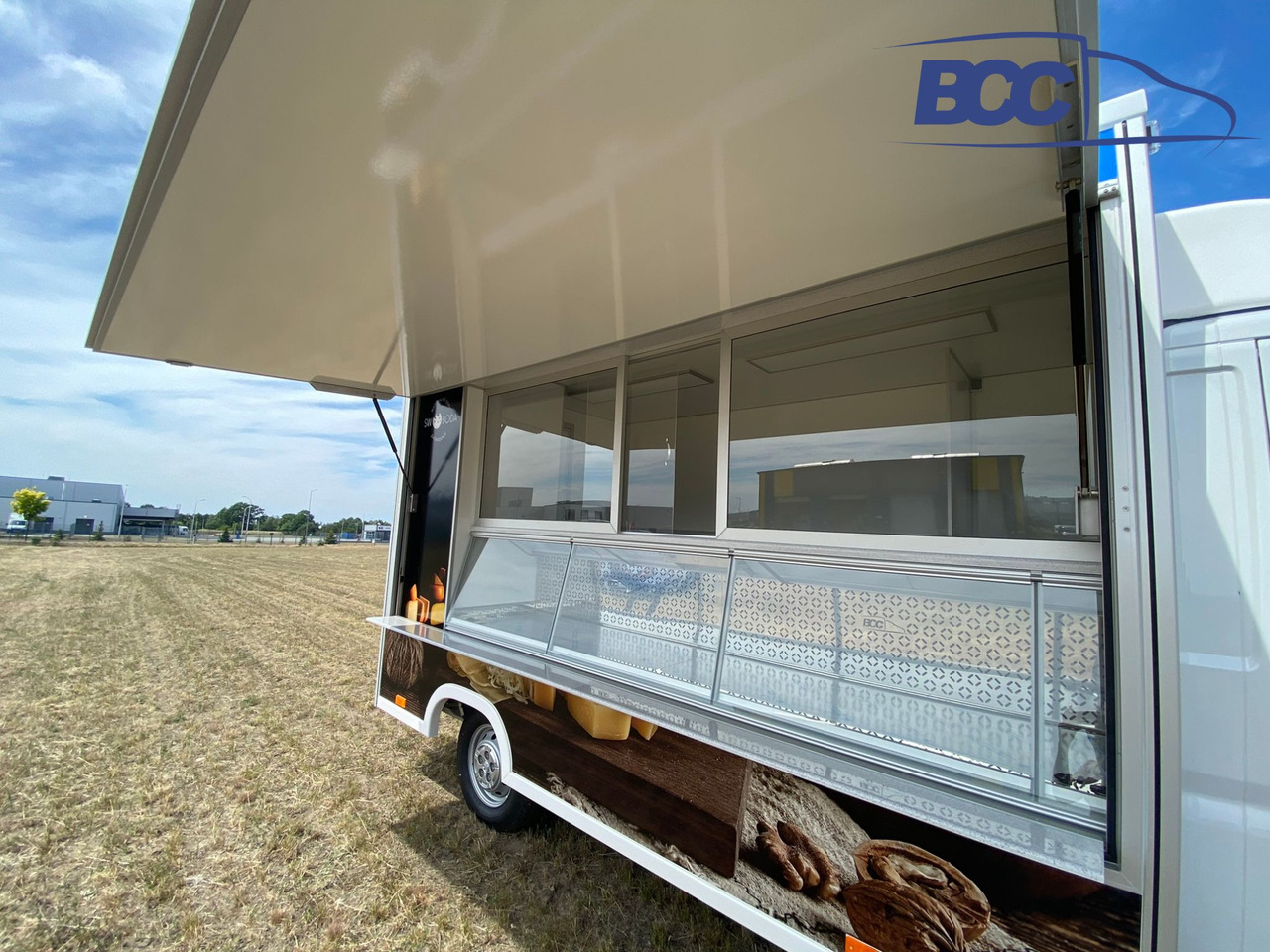 BCC POLSKA - FOOD TRUCK - SAMOCHÓD DO SPRZEDAŻY SERÓW, FOOD TRUCK Z NABIAŁEM, AUTO SKLEP - PEUGEOT BOXER - Камион за продажба на добра: слика 5 BCC POLSKA - FOOD TRUCK - SAMOCHÓD DO SPRZEDAŻY SERÓW, FOOD TRUCK Z NABIAŁEM, AUTO SKLEP - PEUGEOT BOXER - Камион за продажба на добра: слика 5