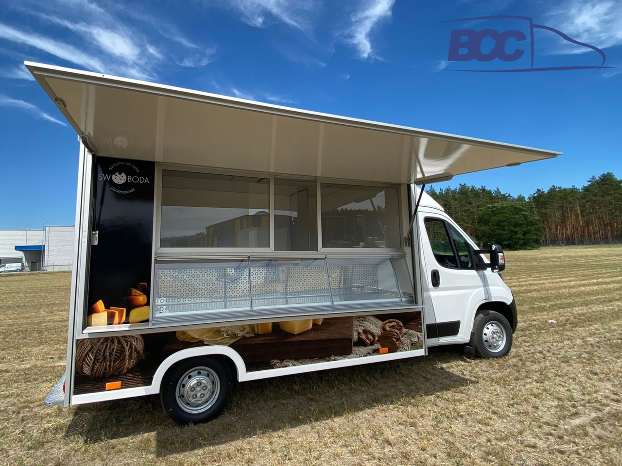 BCC POLSKA - FOOD TRUCK - SAMOCHÓD DO SPRZEDAŻY SERÓW, FOOD TRUCK Z NABIAŁEM, AUTO SKLEP - PEUGEOT BOXER - Камион за продажба на добра: слика 4 BCC POLSKA - FOOD TRUCK - SAMOCHÓD DO SPRZEDAŻY SERÓW, FOOD TRUCK Z NABIAŁEM, AUTO SKLEP - PEUGEOT BOXER - Камион за продажба на добра: слика 4