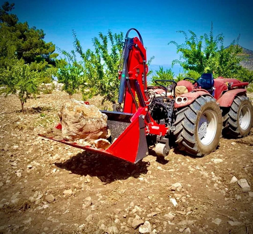 Трактор Novatar Tractor Rear Loader: слика 10
