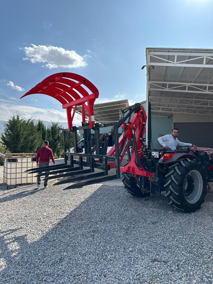 Трактор Novatar Tractor Rear Loader: слика 11