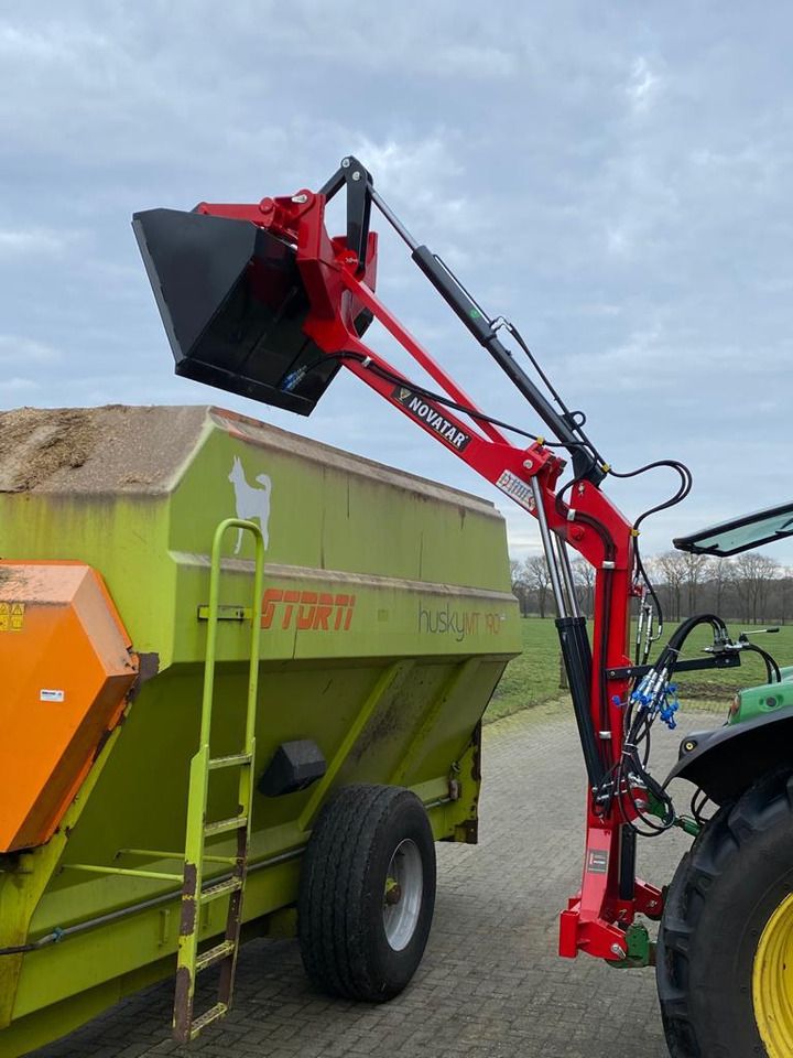 Трактор Novatar Tractor Rear Loader: слика 14