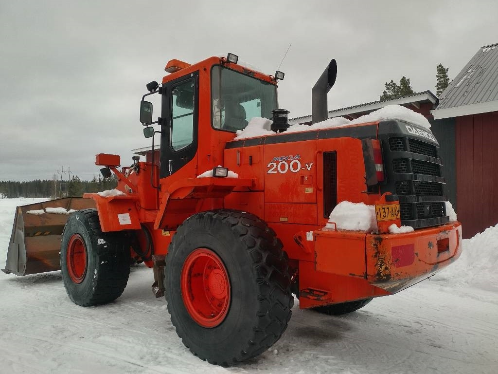 Daewoo 200-V Mega - Натоварувач на тркала: слика 4 Daewoo 200-V Mega - Натоварувач на тркала: слика 4