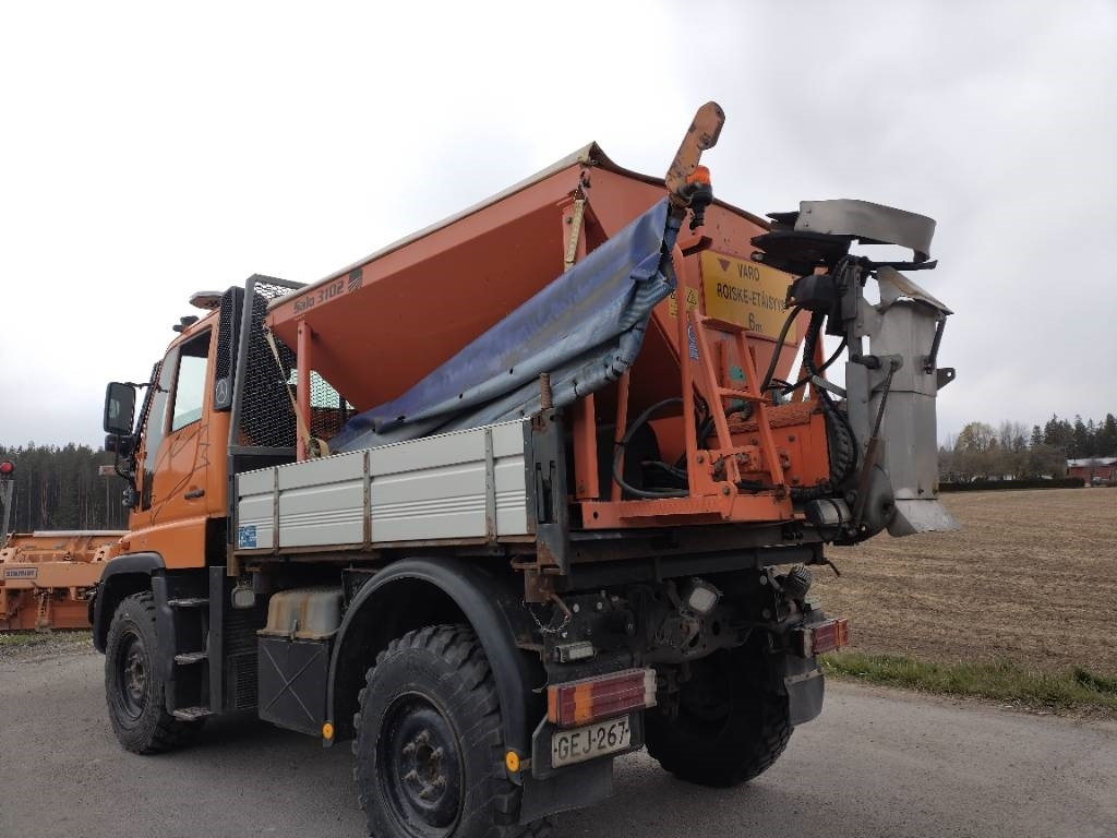 Mercedes-Benz Unimog ,hiekoitin,aura,kippilava - Друга машина: слика 4 Mercedes-Benz Unimog ,hiekoitin,aura,kippilava - Друга машина: слика 4