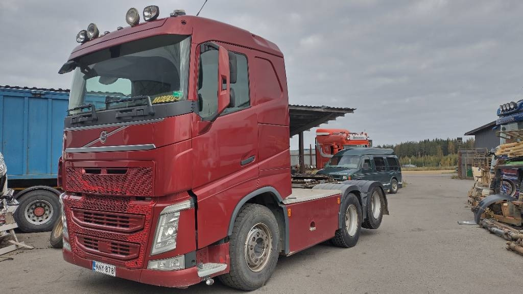 Volvo FH13 6x4 nouseva teliveto, HYDR!! - Камион влекач: слика 1 Volvo FH13 6x4 nouseva teliveto, HYDR!! - Камион влекач: слика 1