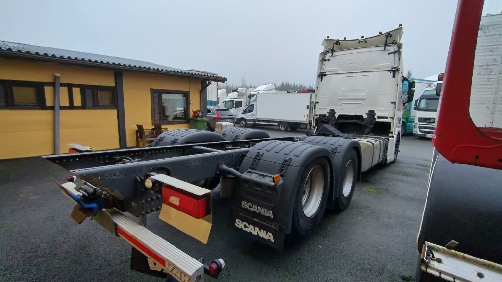 Scania R500 6x2 alusta - Камион со кабинска шасија: слика 4 Scania R500 6x2 alusta - Камион со кабинска шасија: слика 4