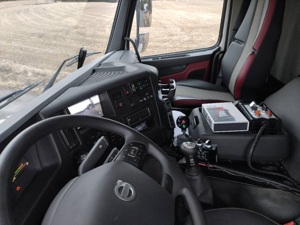 Лизинг на Volvo FMX370 6x2 av3700mm multilift vaijerilaite  Volvo FMX370 6x2 av3700mm multilift vaijerilaite: слика 13 Лизинг на Volvo FMX370 6x2 av3700mm multilift vaijerilaite  Volvo FMX370 6x2 av3700mm multilift vaijerilaite: слика 13