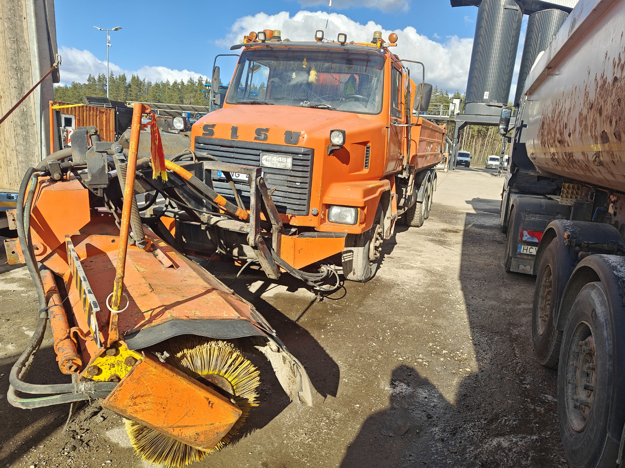 SISU SR 332 - Кипер: слика 3 SISU SR 332 - Кипер: слика 3