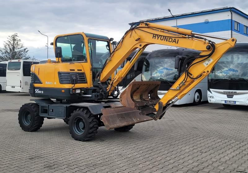 Hyundai ROBEX 55W-9 EXCAVATOR / SPROWADZONY Z FRANCJI - Багер на тркала: слика 1 Hyundai ROBEX 55W-9 EXCAVATOR / SPROWADZONY Z FRANCJI - Багер на тркала: слика 1