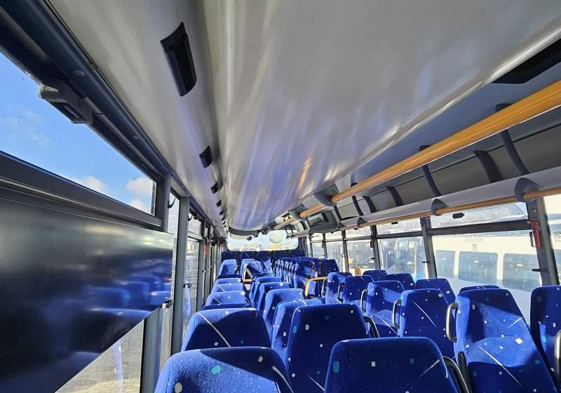 Irisbus CROSSWAY/ SPROWADZONY/ KLIMATYZACJA/ MANUAL - Приградски автобус: слика 3 Irisbus CROSSWAY/ SPROWADZONY/ KLIMATYZACJA/ MANUAL - Приградски автобус: слика 3