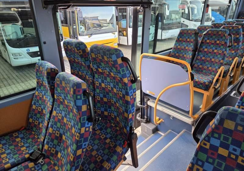 Приградски автобус Irisbus RECREO/ SPROWADZONY/ KLIMA / 251 000 KM: слика 36