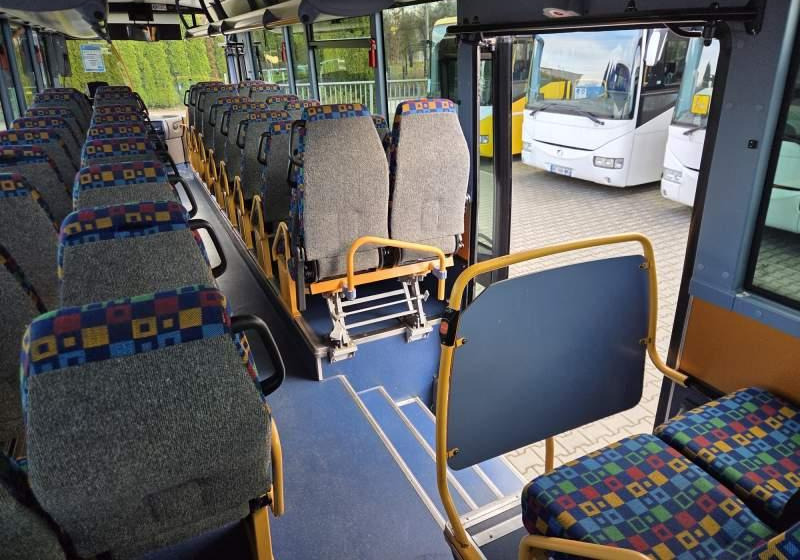 Приградски автобус Irisbus RECREO/ SPROWADZONY/ KLIMA / 251 000 KM: слика 37