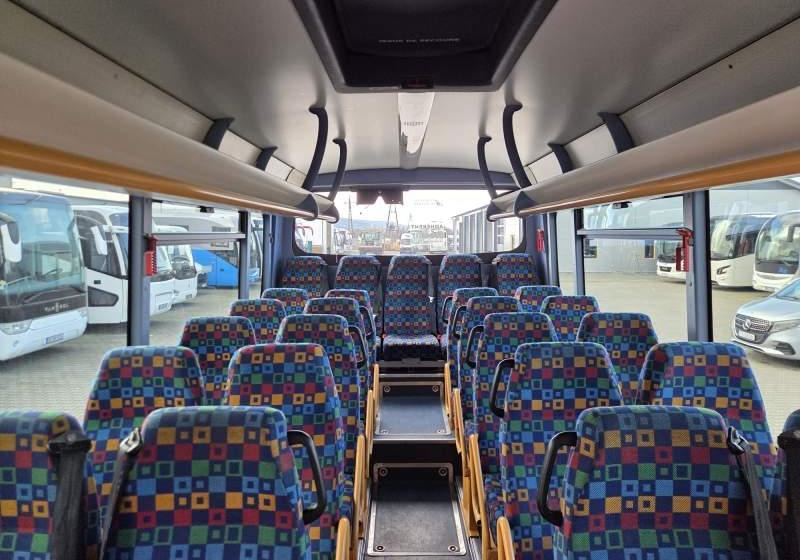 Приградски автобус Irisbus RECREO/ SPROWADZONY/ KLIMA / 251 000 KM: слика 32