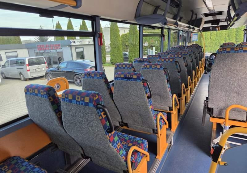 Приградски автобус Irisbus RECREO/ SPROWADZONY/ KLIMA / 251 000 KM: слика 39