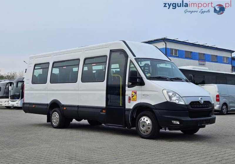 Iveco A50C17 DAILY / SPROWADZONE / KLIMA DLA KIEROWCY - Минибус, Патничко комбе: слика 1 Iveco A50C17 DAILY / SPROWADZONE / KLIMA DLA KIEROWCY - Минибус, Патничко комбе: слика 1