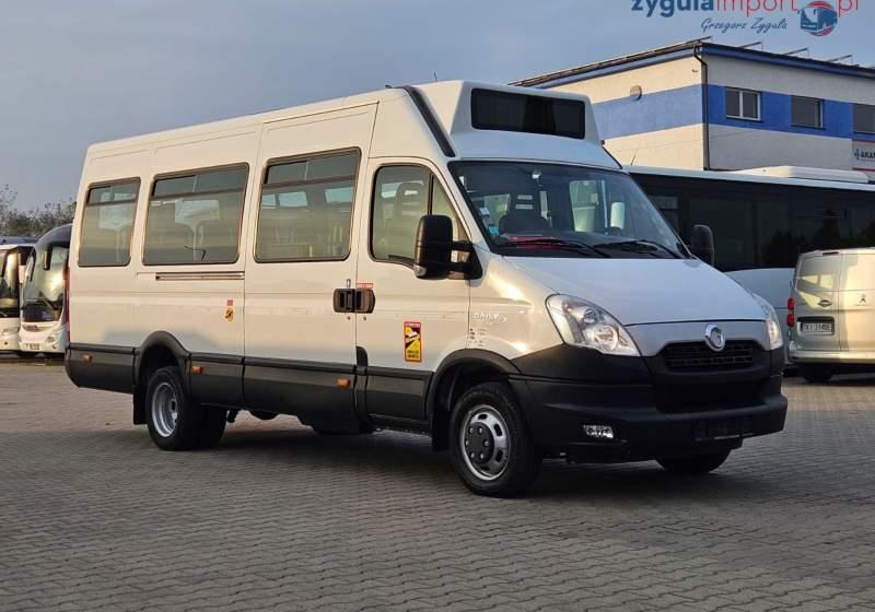 Iveco A50C17 DAILY / SPROWADZONE / MANUAL / EEV - Минибус, Патничко комбе: слика 1 Iveco A50C17 DAILY / SPROWADZONE / MANUAL / EEV - Минибус, Патничко комбе: слика 1