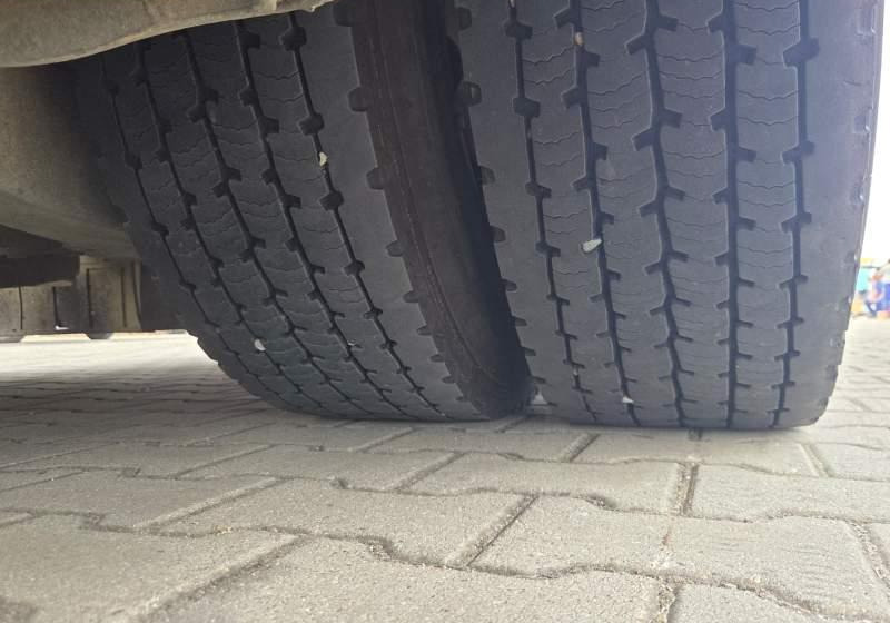 Iveco CROSSWAY/ SPROWADZONY / 64 MIEJSCA / EURO 6 - Приградски автобус: слика 3 Iveco CROSSWAY/ SPROWADZONY / 64 MIEJSCA / EURO 6 - Приградски автобус: слика 3