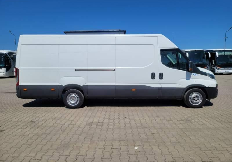 Iveco DAILY 35-140 / SPROWADZONY Z FRANCJI / TEMPOMAT - Товарно комбе: слика 2 Iveco DAILY 35-140 / SPROWADZONY Z FRANCJI / TEMPOMAT - Товарно комбе: слика 2