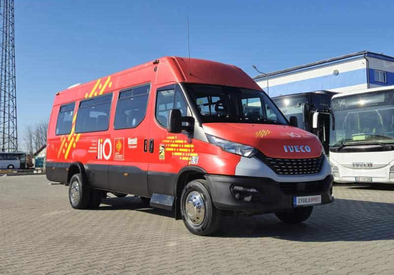 Iveco DAILY 65C18/SPROWADZONE/23 MIEJSCA/KLIM/WINDA - Минибус, Патничко комбе: слика 4 Iveco DAILY 65C18/SPROWADZONE/23 MIEJSCA/KLIM/WINDA - Минибус, Патничко комбе: слика 4