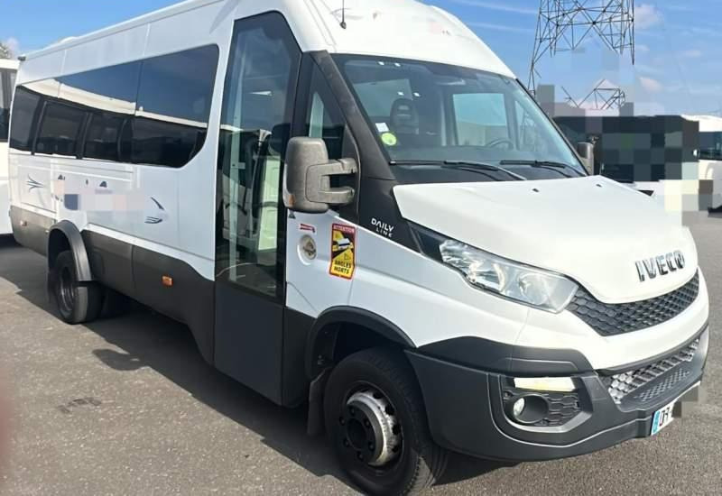 Iveco DAILY/ SPROWADZONE / 2X KLIMA / TV / 108 000 KM - Минибус, Патничко комбе: слика 1 Iveco DAILY/ SPROWADZONE / 2X KLIMA / TV / 108 000 KM - Минибус, Патничко комбе: слика 1