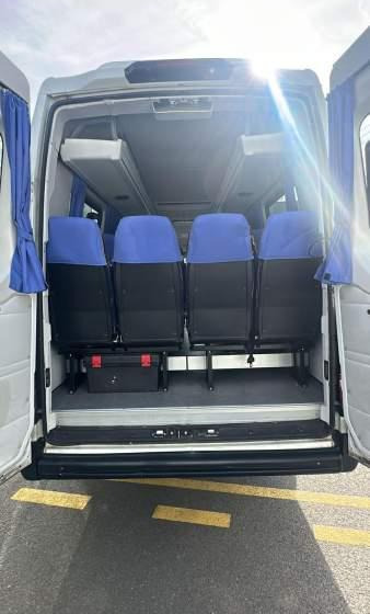 Iveco DAILY/ SPROWADZONE / 2X KLIMA / TV / 108 000 KM - Минибус, Патничко комбе: слика 5 Iveco DAILY/ SPROWADZONE / 2X KLIMA / TV / 108 000 KM - Минибус, Патничко комбе: слика 5