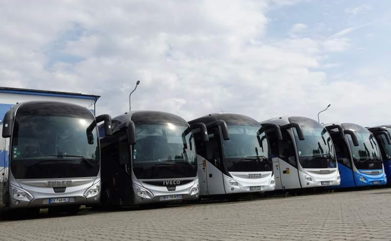 Iveco MAGELYS / SPROWADZONE / 12.80 M / 12.20 M / EURO 6 - Патнички вагон автобус: слика 2 Iveco MAGELYS / SPROWADZONE / 12.80 M / 12.20 M / EURO 6 - Патнички вагон автобус: слика 2