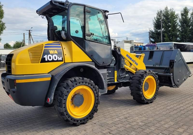 Komatsu WA1 100M / SPROWADZONA Z FRANCJI/ 6 300 MTH - Натоварувач на тркала: слика 2 Komatsu WA1 100M / SPROWADZONA Z FRANCJI/ 6 300 MTH - Натоварувач на тркала: слика 2