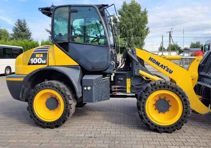 Komatsu WA1 100M / SPROWADZONA Z FRANCJI/ 6 300 MTH - Натоварувач на тркала: слика 5 Komatsu WA1 100M / SPROWADZONA Z FRANCJI/ 6 300 MTH - Натоварувач на тркала: слика 5