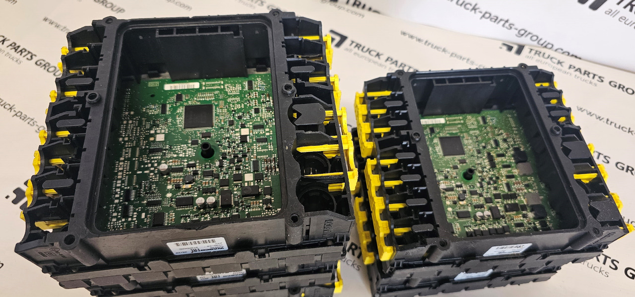 Mercedes MERCEDES, MAN, VOLVO, DAF, SCANIA EURO6 trailers TEBS PREMIUM, STANDARD pressure brake modulators by WABCO, SCHMITZ, WABCO, KRONE, CARGOBUL TEBS2, TEBS-E2, 4801020300, 4801020310, 4801020330, 48010203 - Кочионен вентил за Камион: слика 2 Mercedes MERCEDES, MAN, VOLVO, DAF, SCANIA EURO6 trailers TEBS PREMIUM, STANDARD pressure brake modulators by WABCO, SCHMITZ, WABCO, KRONE, CARGOBUL TEBS2, TEBS-E2, 4801020300, 4801020310, 4801020330, 48010203 - Кочионен вентил за Камион: слика 2