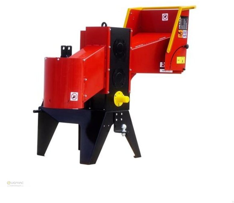 Remet Holzhacker Remet R-150 Hacker Grobhäcksler Holzhäcksler NEU - Кршач на дрва: слика 4 Remet Holzhacker Remet R-150 Hacker Grobhäcksler Holzhäcksler NEU - Кршач на дрва: слика 4