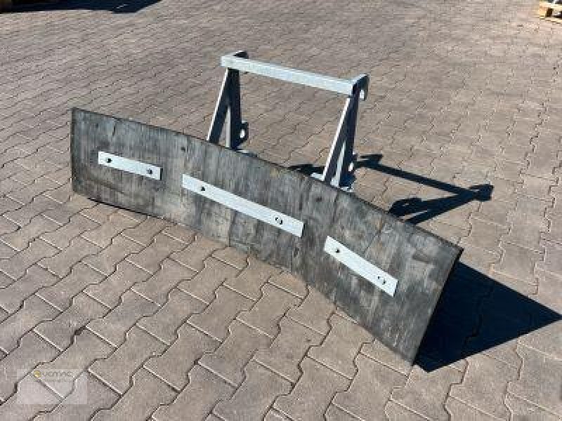 Vemac Gummischieber 260 Weidemann Kramer Wacker Hoflader Futterschieber - Сечило за Земјоделска машина: слика 1 Vemac Gummischieber 260 Weidemann Kramer Wacker Hoflader Futterschieber - Сечило за Земјоделска машина: слика 1