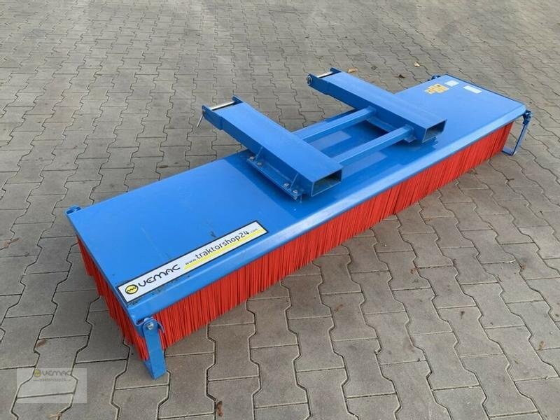 Vemac Kehrbesen 150 220 250 Kehrbürste Kehrmaschine Bürste Traktor NEU - Метла: слика 1 Vemac Kehrbesen 150 220 250 Kehrbürste Kehrmaschine Bürste Traktor NEU - Метла: слика 1