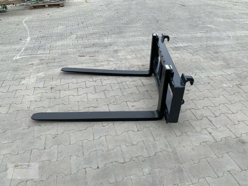 Vemac Palettengabel 2000kg 2to Euro Ballenspiess Traktor Frontlader NEU - Вилушка за Трактор: слика 2 Vemac Palettengabel 2000kg 2to Euro Ballenspiess Traktor Frontlader NEU - Вилушка за Трактор: слика 2