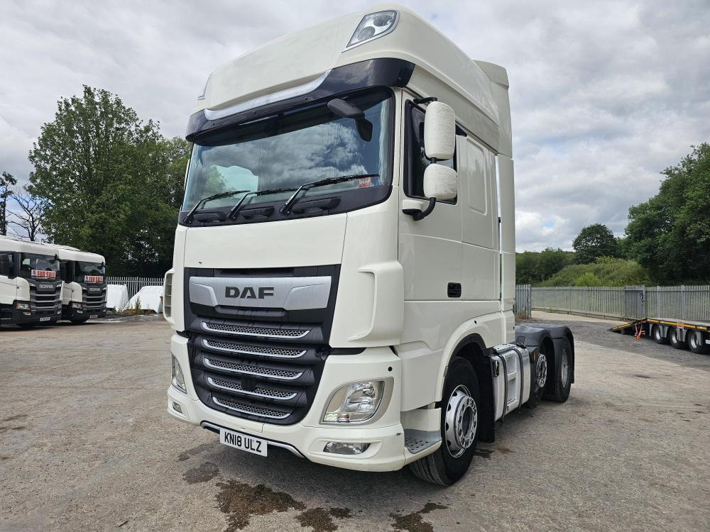 Daf 530 Xf530 - Камион влекач: слика 1 Daf 530 Xf530 - Камион влекач: слика 1