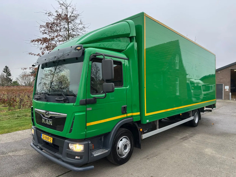 MAN TGL 10.180 / NL TRUCK / EURO6 / BOX+LIFT+SIDE DOOR / LOW KM / TOP!! - Камион сандучар: слика 1 MAN TGL 10.180 / NL TRUCK / EURO6 / BOX+LIFT+SIDE DOOR / LOW KM / TOP!! - Камион сандучар: слика 1