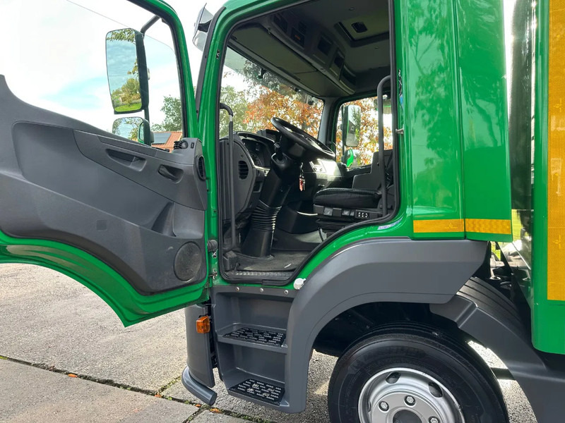 Mercedes-Benz Atego 1018 / NL TRUCK / LOW KM / AIRCO / EURO 6 / BOX+LIFT+SIDE DOOR / 10T / AUTOMATIC - Камион сандучар: слика 4 Mercedes-Benz Atego 1018 / NL TRUCK / LOW KM / AIRCO / EURO 6 / BOX+LIFT+SIDE DOOR / 10T / AUTOMATIC - Камион сандучар: слика 4