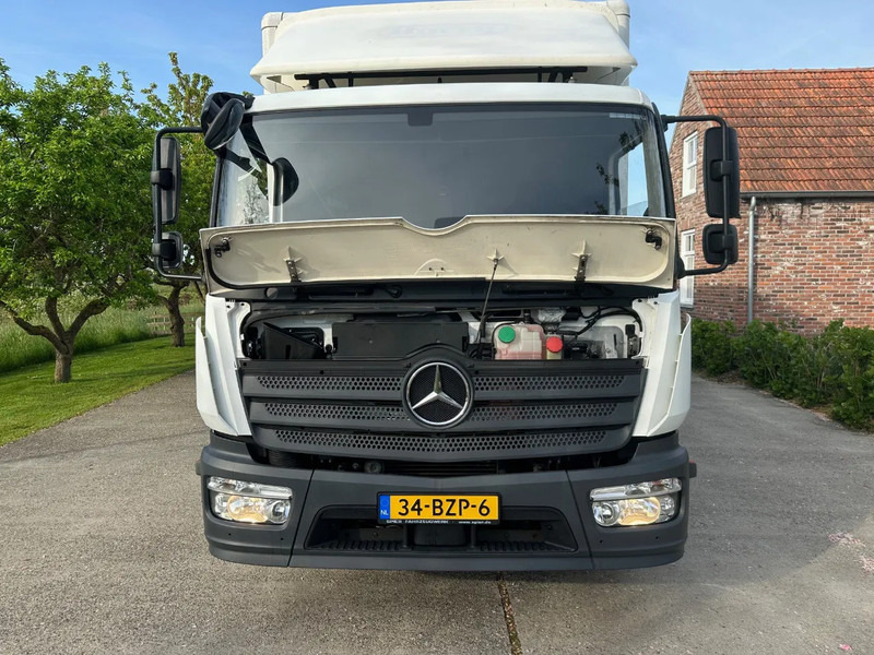 Mercedes-Benz Atego 1318 / EURO 6 / TAIL LIFT / CLOSED BOX 8.15m - Камион сандучар: слика 3 Mercedes-Benz Atego 1318 / EURO 6 / TAIL LIFT / CLOSED BOX 8.15m - Камион сандучар: слика 3