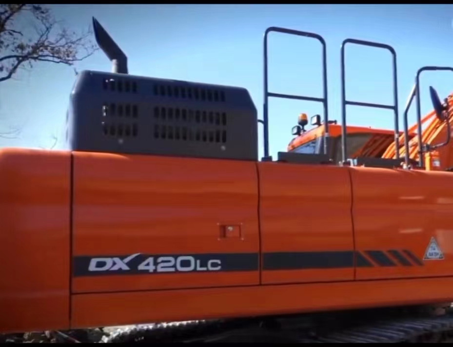 DOOSAN DX420LC - Багер гасеничар: слика 1 DOOSAN DX420LC - Багер гасеничар: слика 1