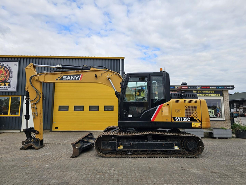 Sany SY135C - Багер гасеничар: слика 1 Sany SY135C - Багер гасеничар: слика 1