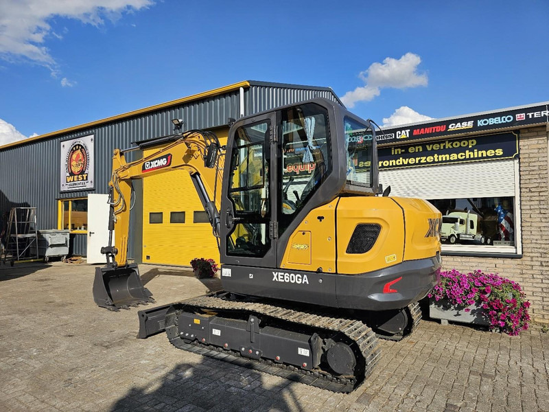 XCMG XE60GA - Мини багер: слика 3 XCMG XE60GA - Мини багер: слика 3