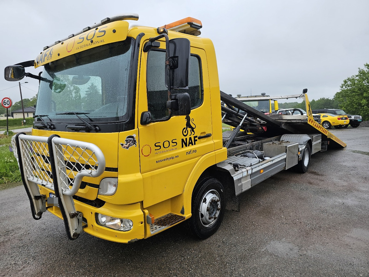 Mercedes-Benz Atego 918 4x2 Jige 2x Winch Load 4T - Камион за влечење: слика 2 Mercedes-Benz Atego 918 4x2 Jige 2x Winch Load 4T - Камион за влечење: слика 2