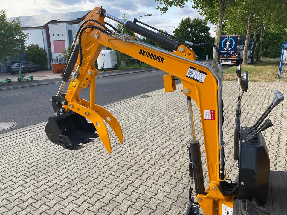 Мини багер Minibagger BK1300JSR inkl. Schaufelpaket *INKL.19% MWST*BERGER KRAUS* VERSTELLFAHRWERK* KUBOTA*SOFORT!*: слика 12